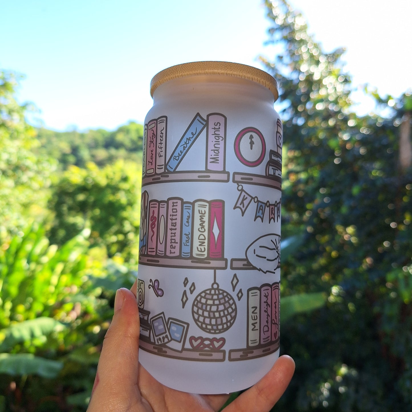 Taylor Bookshelf Can Glass Frosted