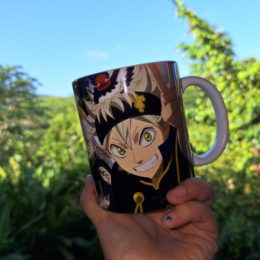 Black clover 11oz Mug